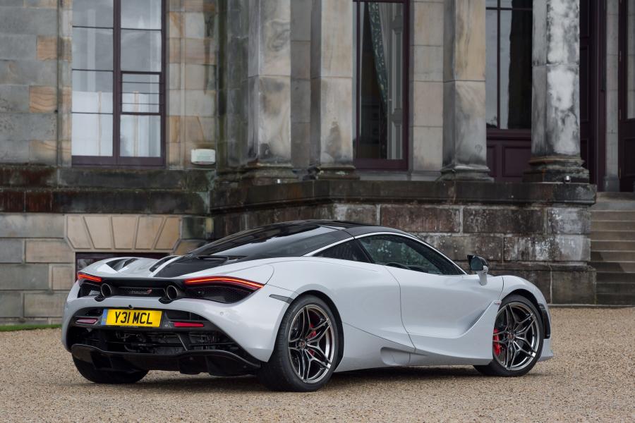 McLaren 720S Coupe Launch Edition 2017 года  (UK) (фото 25 из 34)